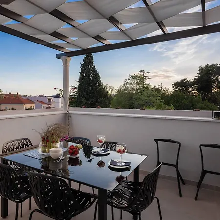Stunning Scorpaena With Swimming Pool Villa Zara